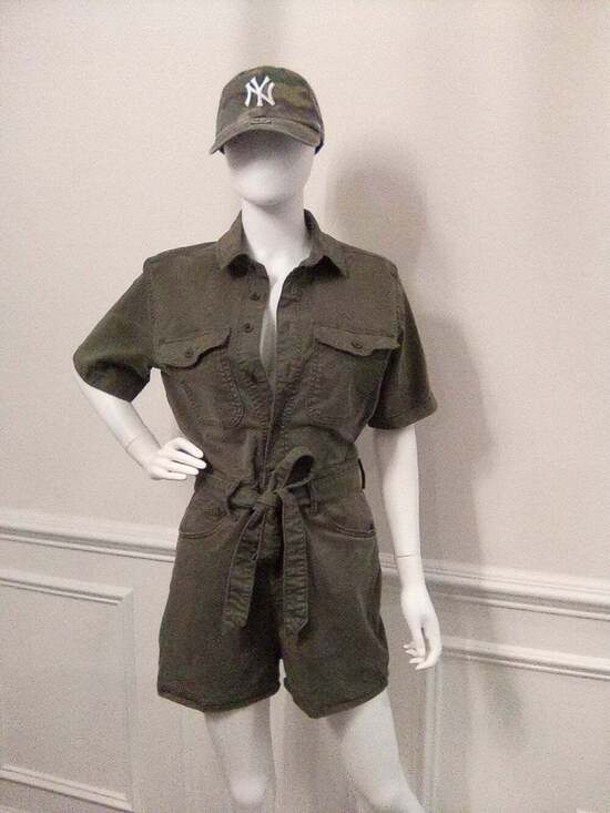 Universal Thread Pants - NEW Universal Thread Short Sleeve Denim Romper Olive Green Size 4 Jumpsuit